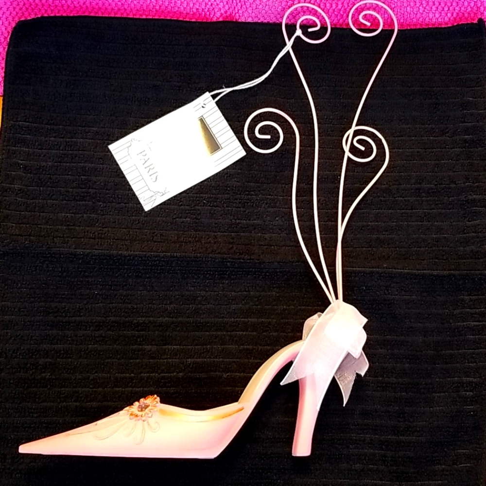 NWT Pink Paris Ceramic Stiletto Jewelry Hanger